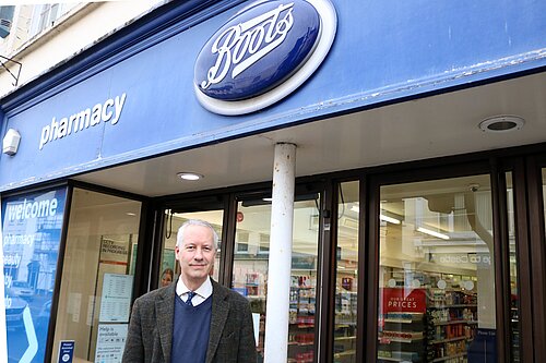 Gideon Amos at Boots in Wellington