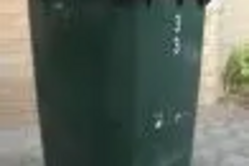 Wheelie bin