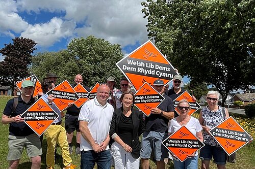 Picture of the Welsh LibDems campaigning in Argoed and New Brighton