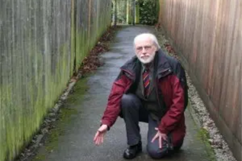 Bill Lewis Inspecting Ratliffe Road Footpath