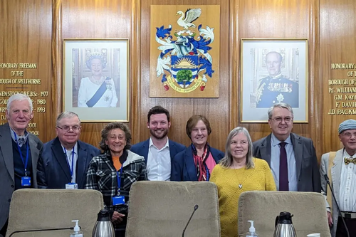 Councillors at last Council meeting - Aprl 2023