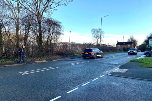 Trying to cross Derby Road, Ashbourne