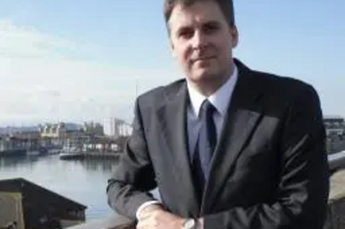 David Goodall by the Itchen