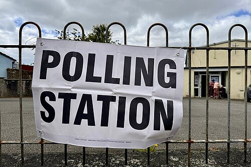 Polling station 
