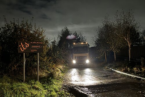 A truck approaching in the dead of night!