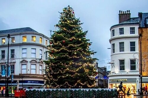 Christmas tree in the City Square 