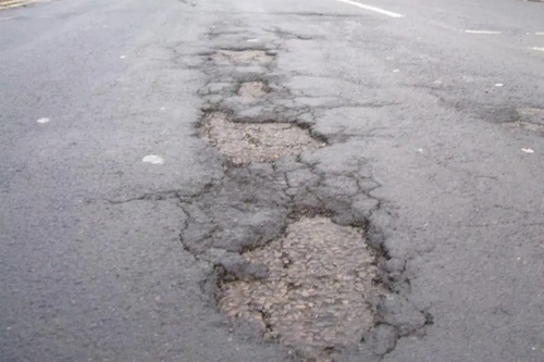 Potholein Park Avenue