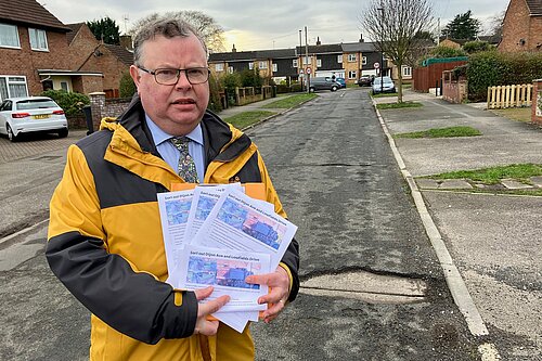 Cllr Andrew Waller with Lowfields Drive petition